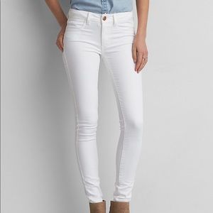 American Eagle Super Stretch White Jegging